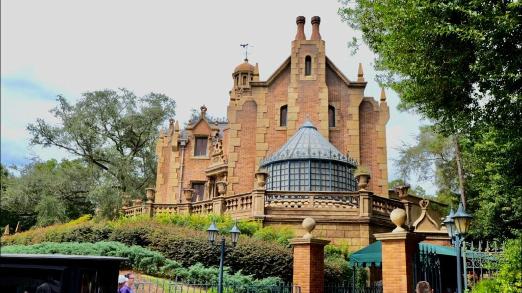 The Haunted Mansion at Magic Kingdom - FULL Ride Experience in 4K | Walt Disney World Florida 2021 | Thanks for watching! Like the video by giving it a Thumbs Up and Subscribe for more 4K WDW Videos! #waltdisneyworld #disneyworld #magickingdom