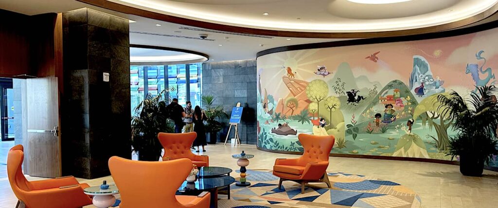 Let's look inside the new Villas at the Disneyland Hotel