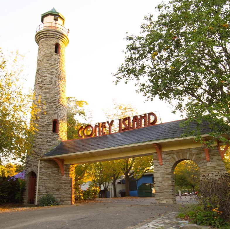 Saying Goodbye to Cincinnati's Beloved Coney Island