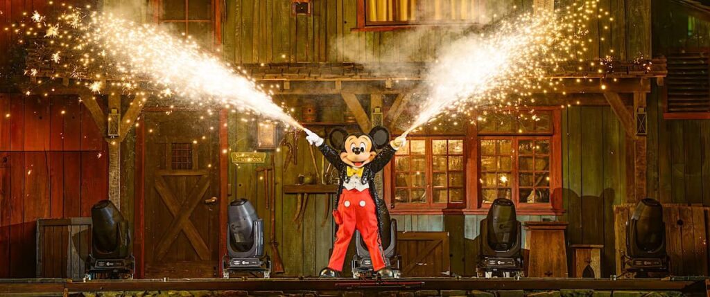 First look at Maleficent's return to Fantasmic at Disneyland