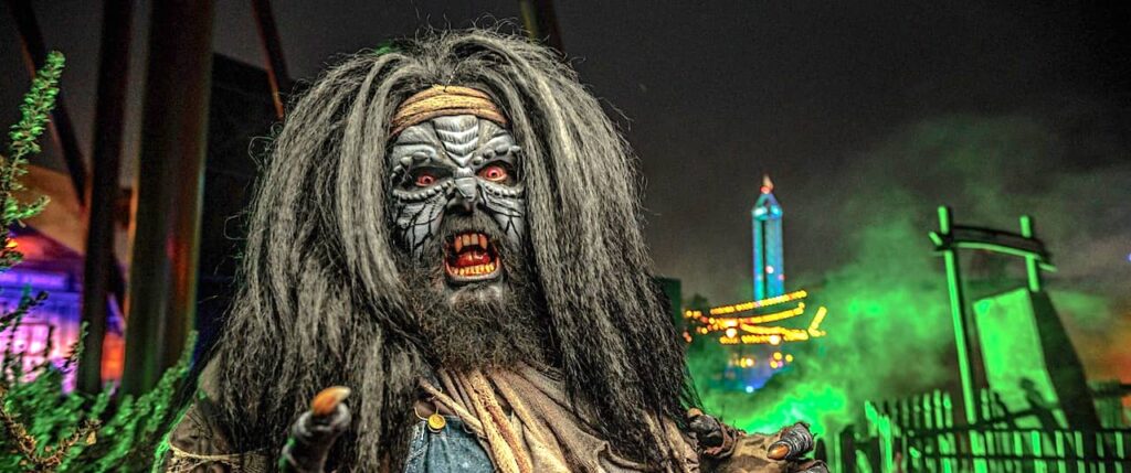 Get ready for more Halloween reveals at Midsummer Scream | May 26, 2024, 7:40 PM · Get ready for more Halloween reveals at Midsummer Scream