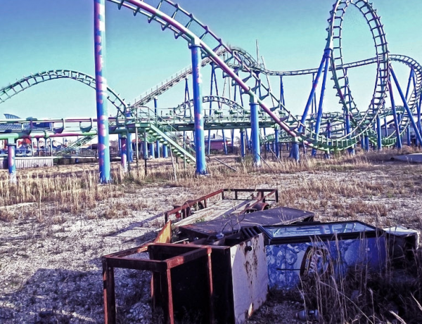 Abandoned Six Flags New Orleans Theme Park Will Finally Be DEMOLISHED and Redeveloped