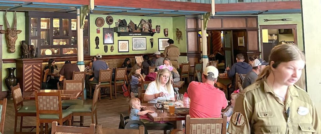 Disney should get rid of dining reservations