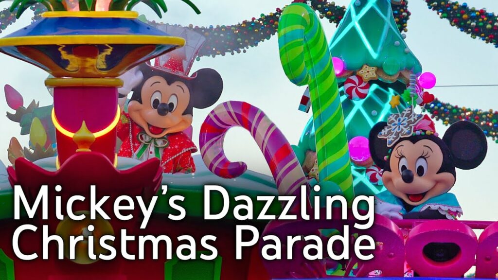 [4K] Mickey’s Dazzling Christmas Parade - NEW PARADE 2021 - Disneyland Paris | ✔ Subscribe and share / Abonne-toi et partage : DLP Welcome !