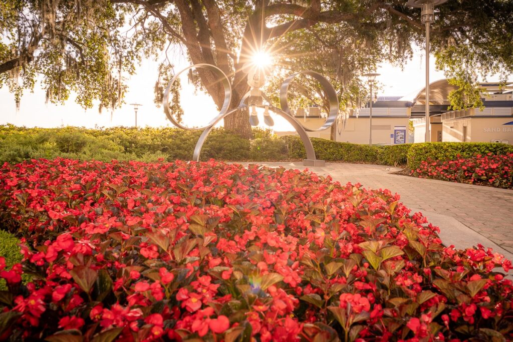 Disney World Extends Contemporary Resort Refurbishment & Construction to 2026