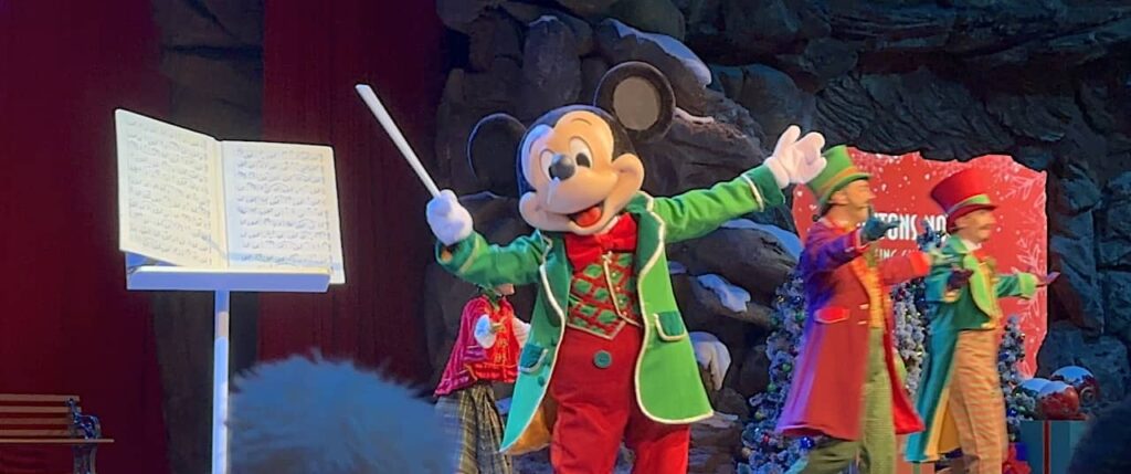 Are these Paris productions Disney's best holiday shows?