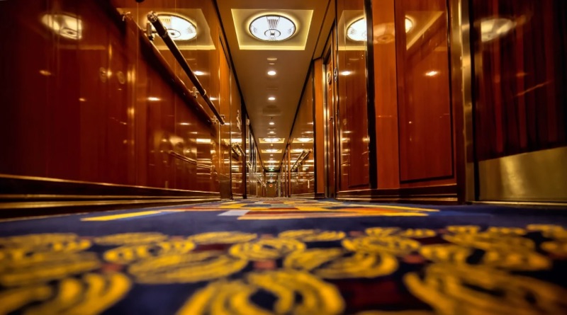 10 Tips on Tipping on Your Disney Cruise