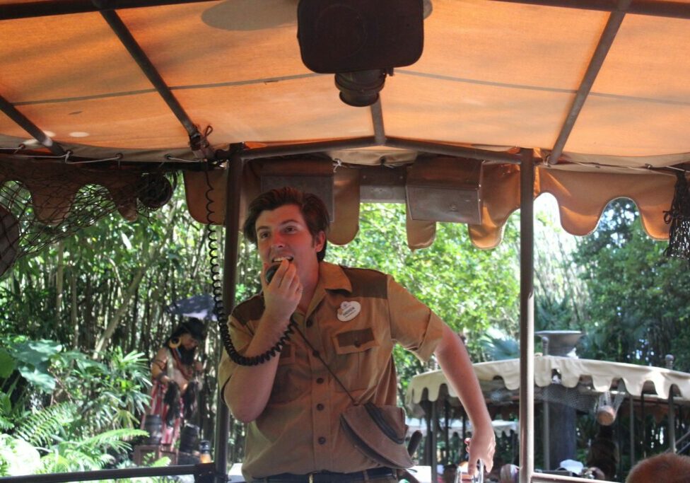 Jungle Cruise, Theme Park Tourist