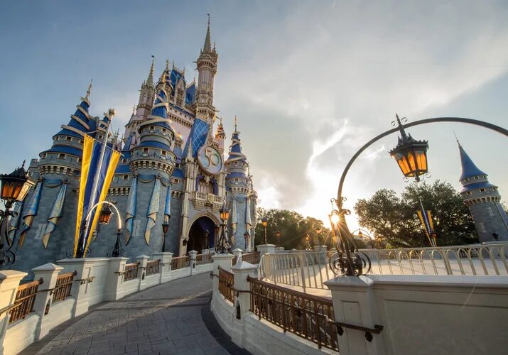 Free $750 Dining Promo Card With Select Walt Disney World Vacation Packages in 2023