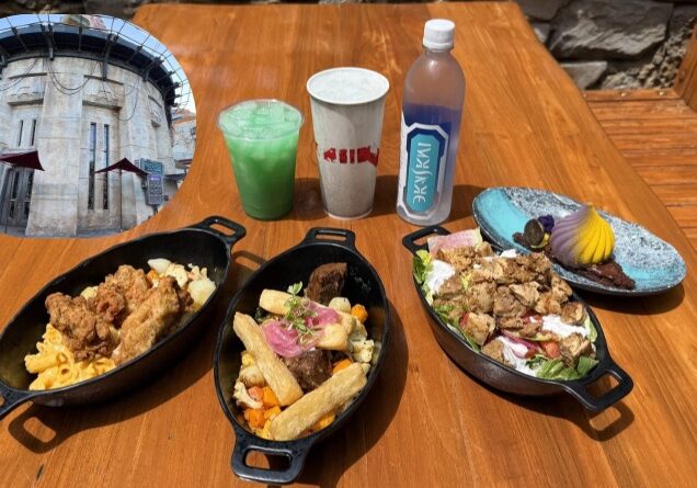 Disney World Star Wars Docking Bay 7 Review
