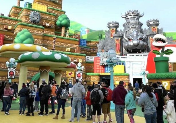 Fans Pack Super Nintendo World for Official Opening