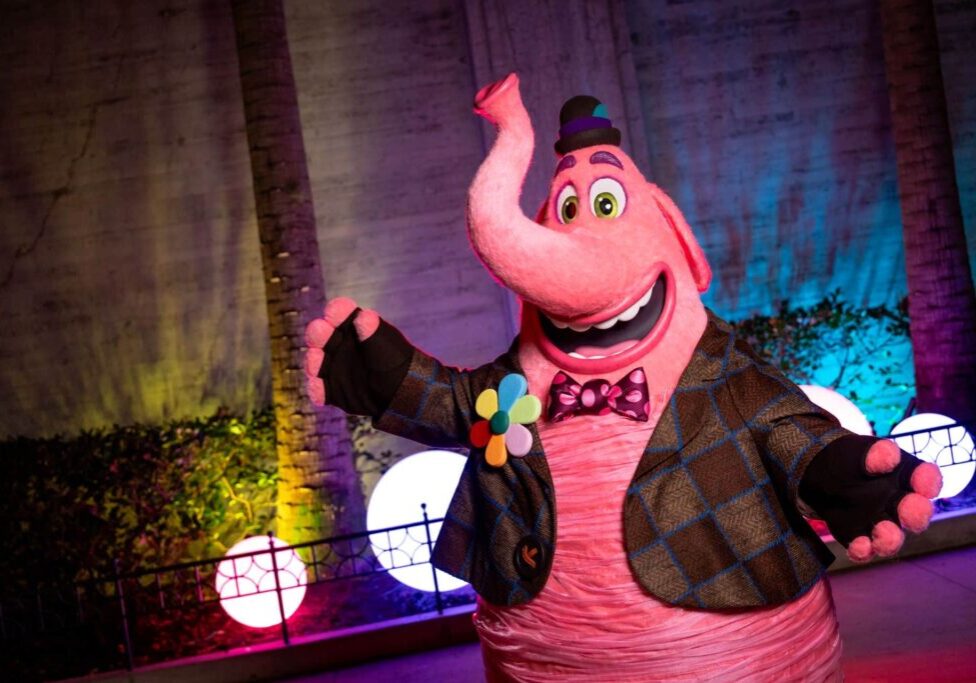Full List of New & Rare Characters at 2025 Disney Jollywood Nights Christmas Party