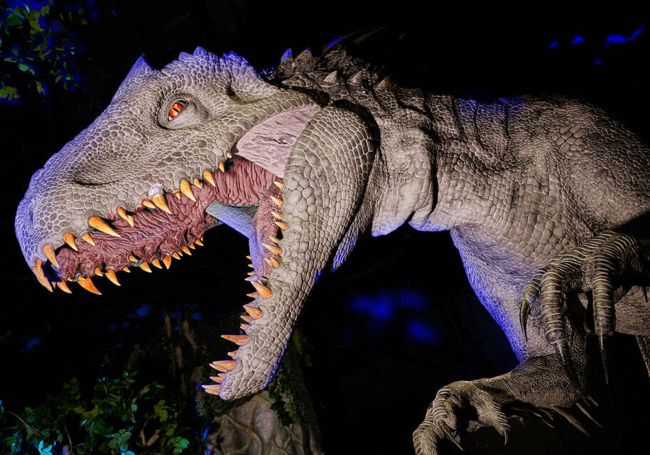 Here Are 6 Of The Most Impressive Theme Park Animatronics Ever!