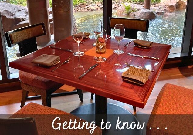 How To Make Disney World Dining Reservations and What To Know About Them