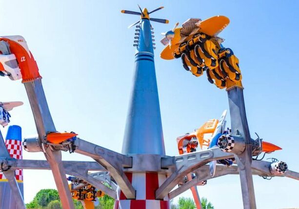 New Aeronautica Landing Land Opens at Carowinds