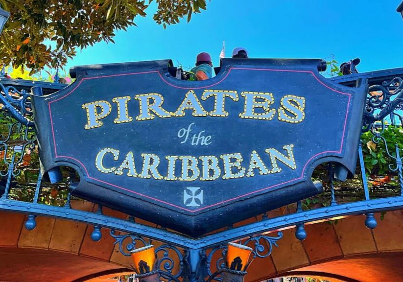 [Newly Refurbished July 2022] Pirates Of The Caribbean Full Ride