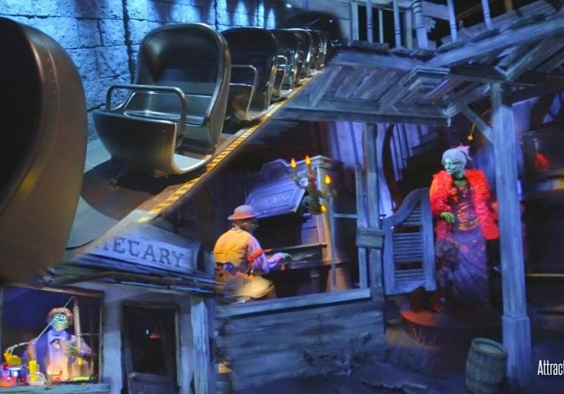Phantom Manor Ride | Disneyland Paris Version of Haunted Mansion
