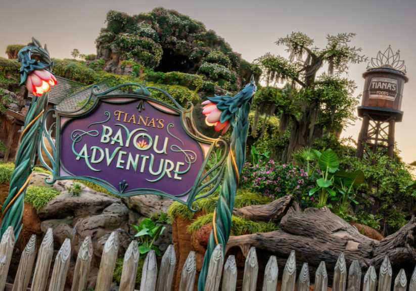 REVIEW: Tiana's Bayou Adventure Opening Day at Disneyland... How Does It Compare to Orlando's?