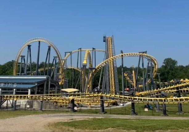 Saying hello, and goodbye, to the park Six Flags is closing