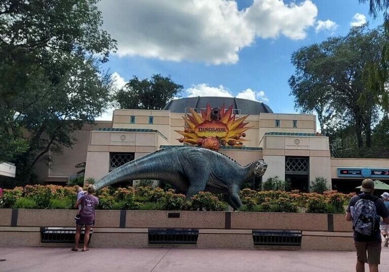 Should Dinosaur Become Another Disneyland Clone?