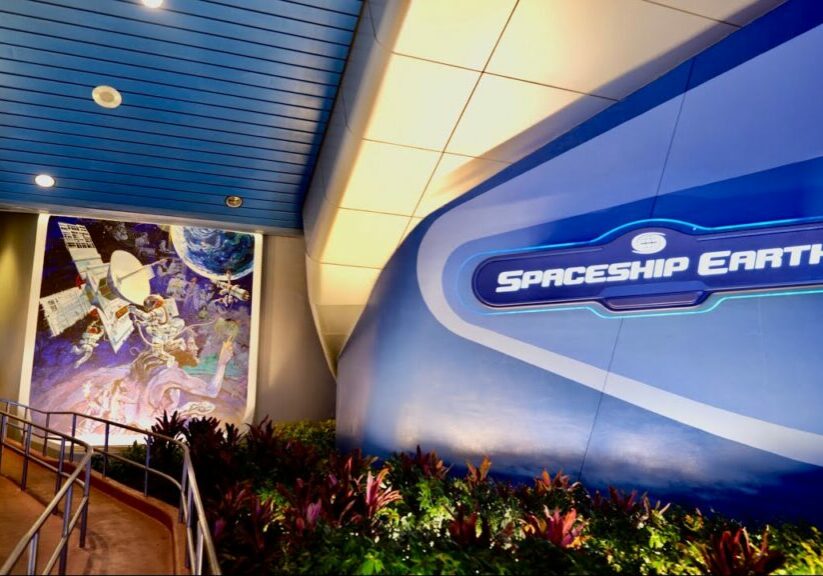 Spaceship Earth at EPCOT - Full Ride Experience in 5K