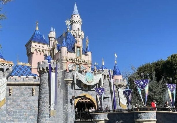 The 'April Insider' Guide to Visiting Disneyland