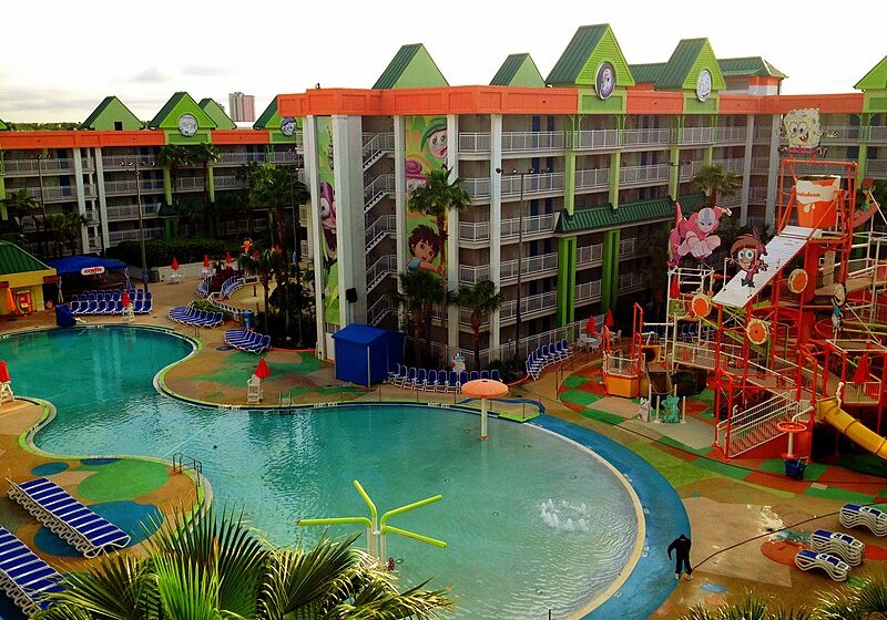 The Rise and Fall of The Now-Defunct Nickelodeon Hotel at Universal Orlando