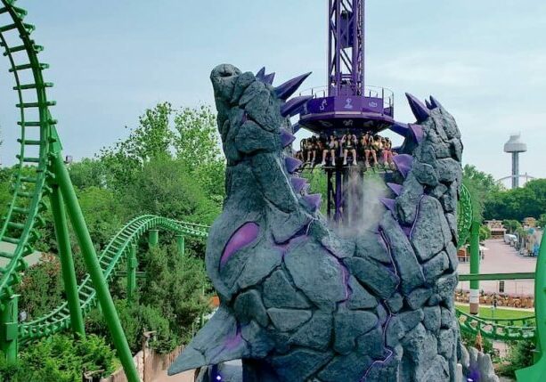 Who's afraid of this new big stone wolf ride?
